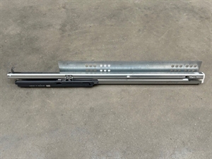 Lådutdrag höger. 420 mm m/snäppare