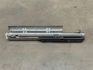 Lådutdrag vänster. 260 mm m/snäppare 4504301019